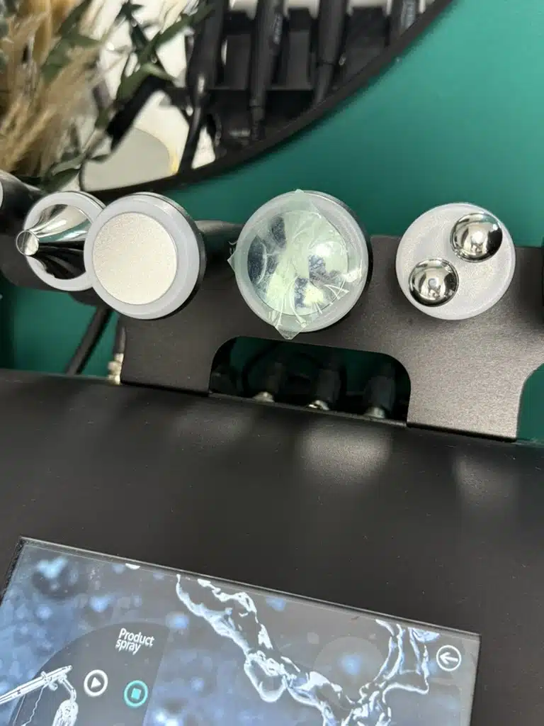 Multifunkčný kozmetický prístroj Hydradermabrázia 10v1 – Obrázok 5